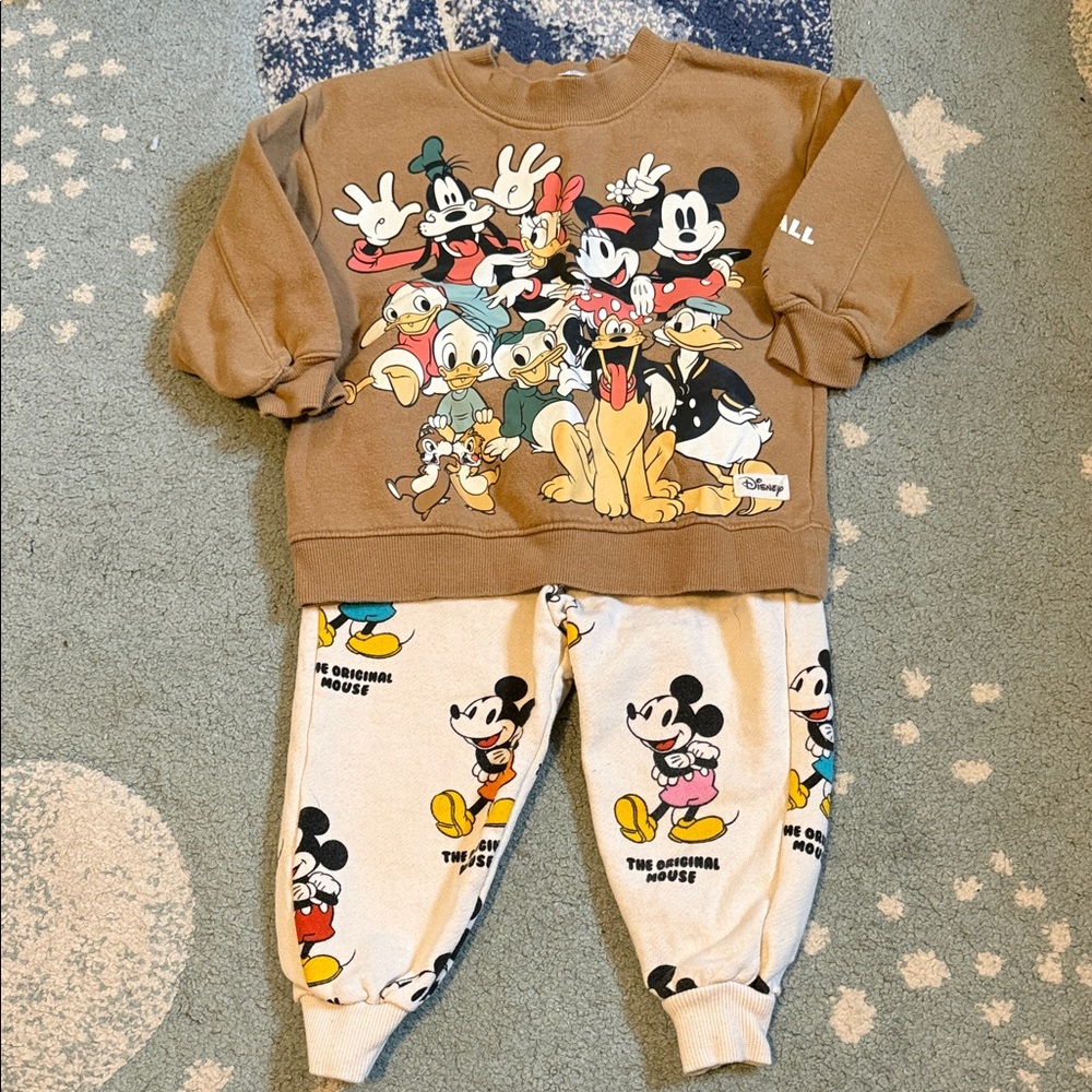 Disney Brown & Cream Classic Mickey Mouse Character Sweatshirt Set Size 3-4